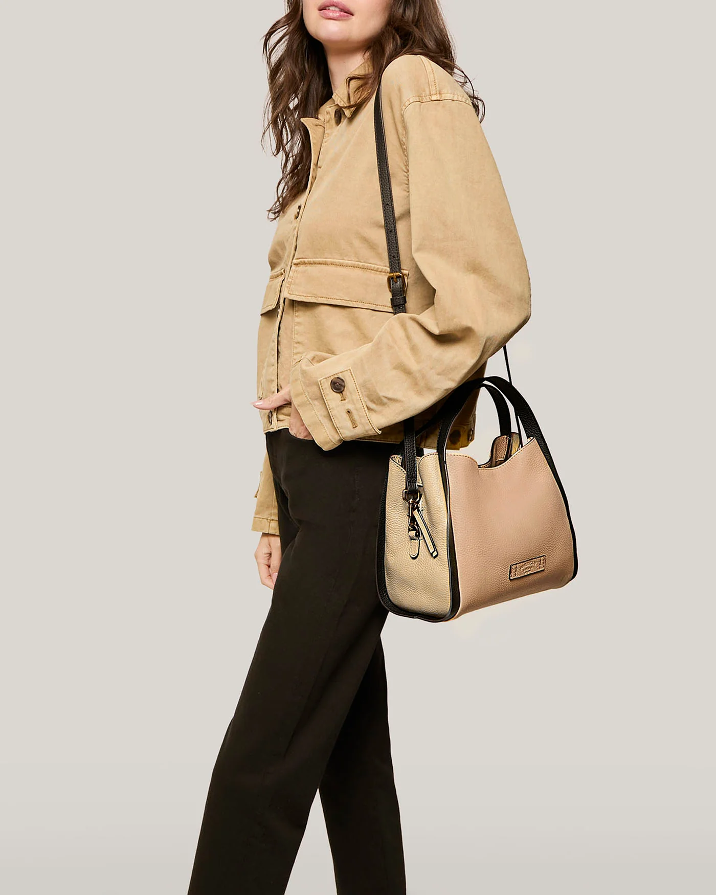 Auburn Convertible Crossbody With Back Pocket - Image 15