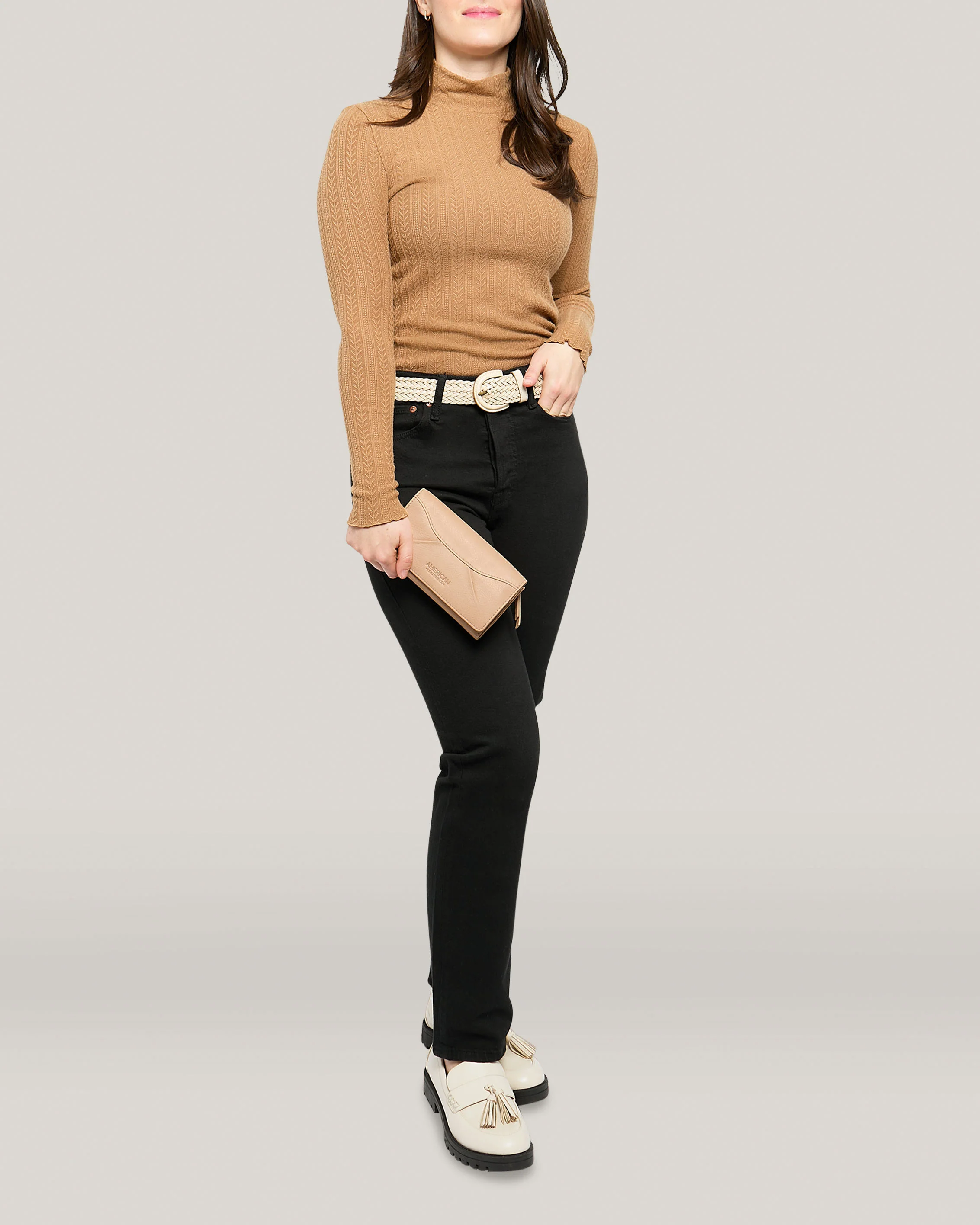 Hickory Bifold Wallet - Image 18