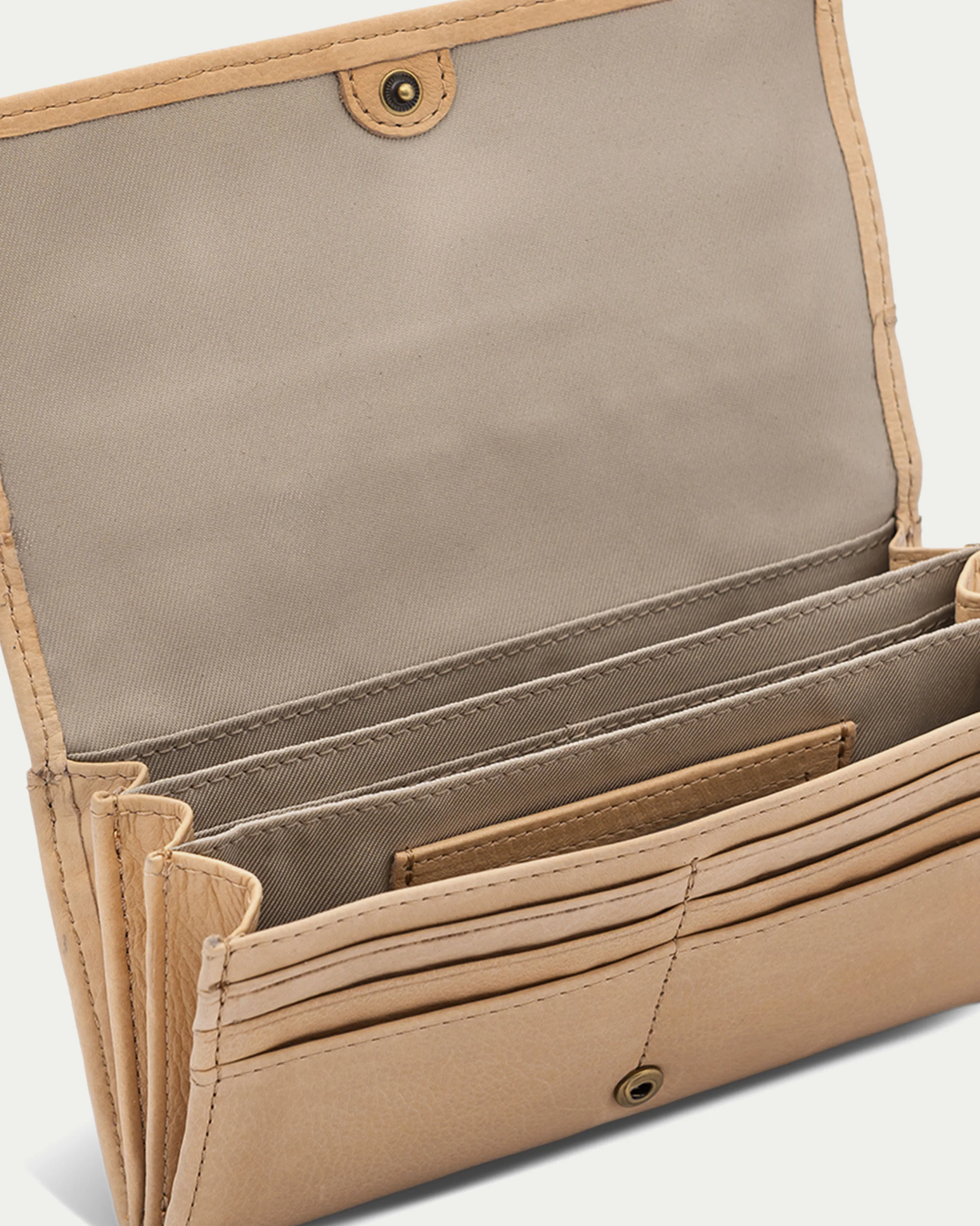 Hickory Bifold Wallet - Image 19