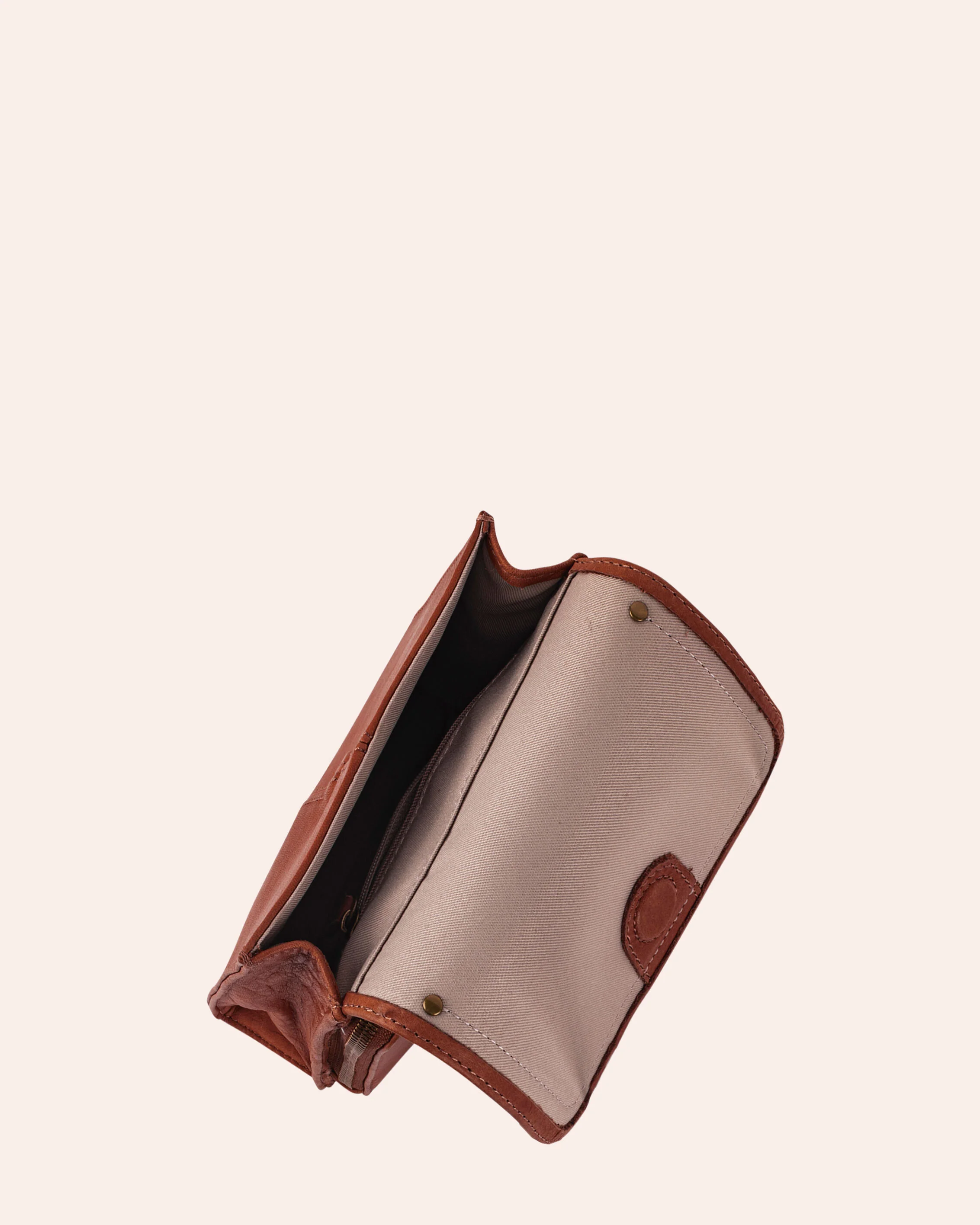 Kansas Crossbody - Image 16