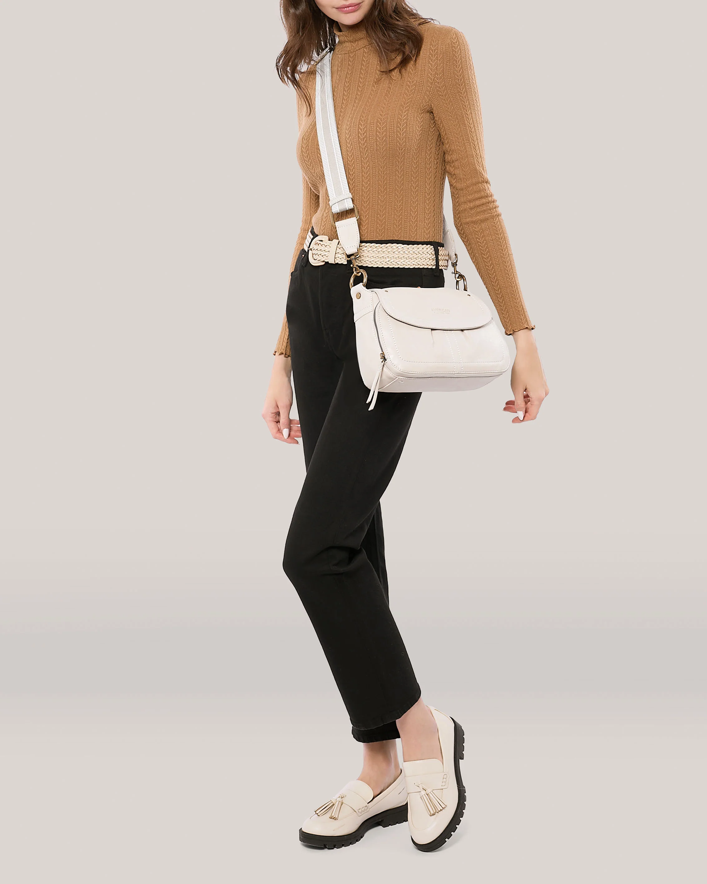 Marino Crossbody With 2 Straps - Image 16