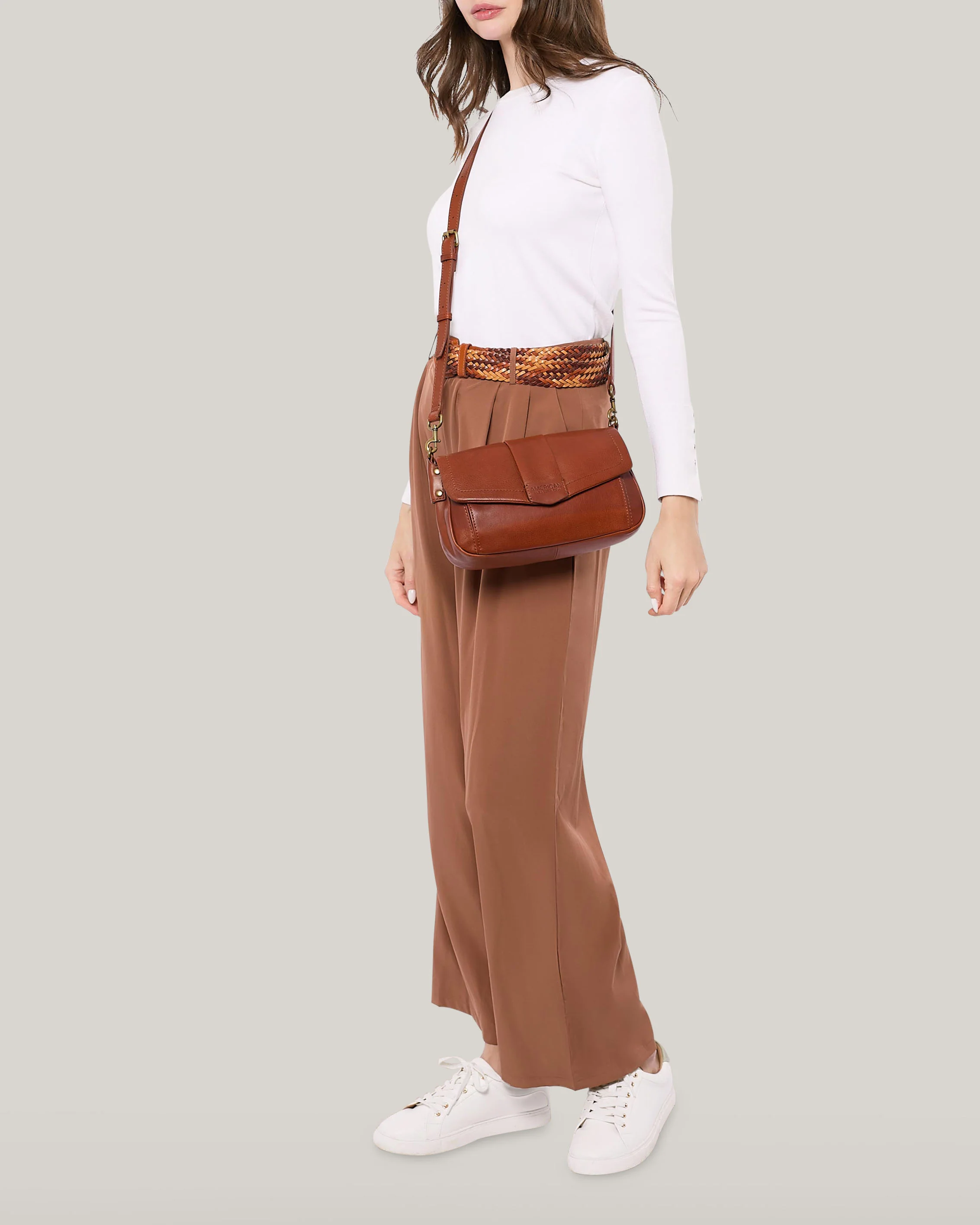 Mohegan Crossbody - Image 2
